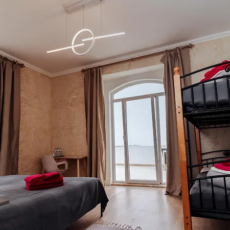 Guest house Residencial Real Azenhas do Mar