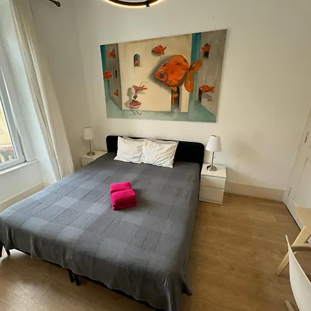 Residencial Real Πανσιόν 3*
